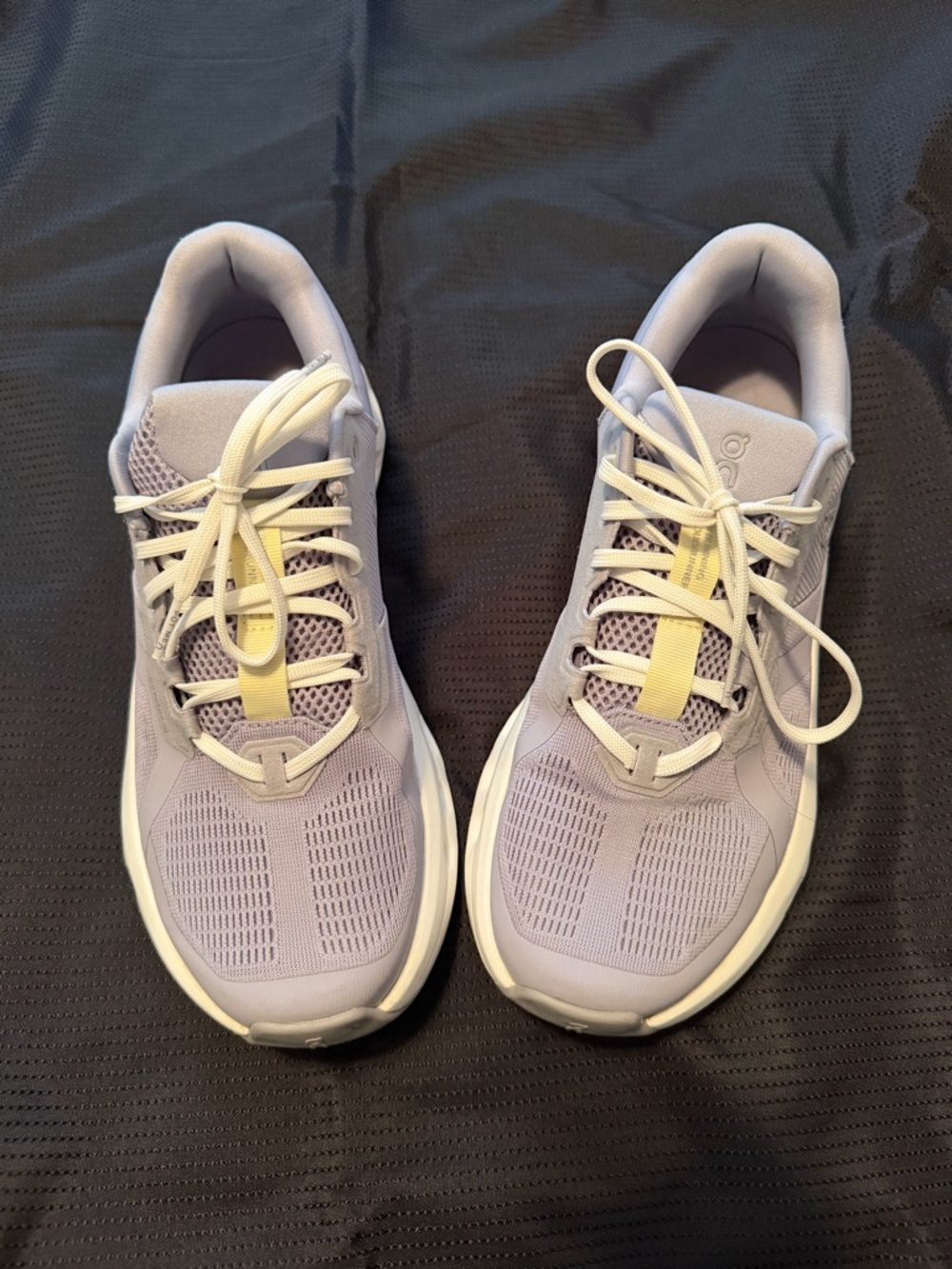 On Cloud 2 Running Women's Cloud Sneakers in Lavender with Cream Accents - Picture 8 of 15